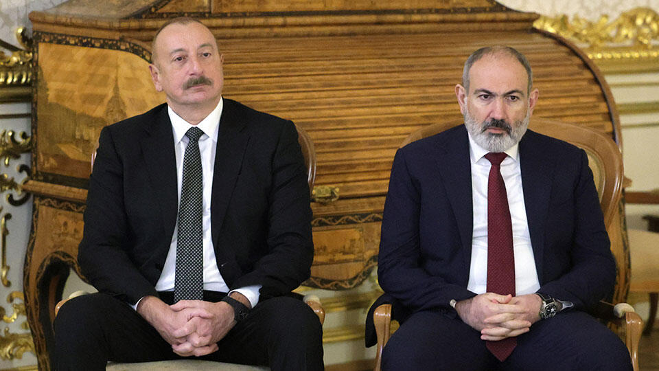 Ереван и Баку обвинили друг друга в блокировании встречи между своими лидерами