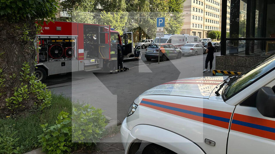 Человек погиб в результате пожара в жилом доме в Москве