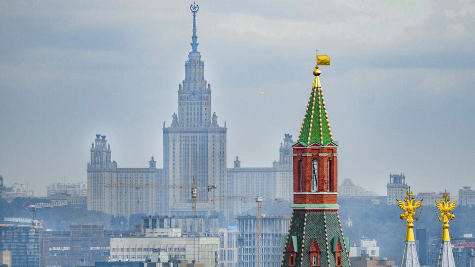 Москвичи не увидят солнечное затмение из-за облаков