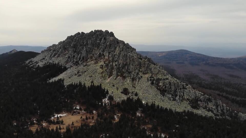 Где в России можно найти "подставку для Луны". Фото: © Кадр из программы "Загадки человечества", РЕН ТВ