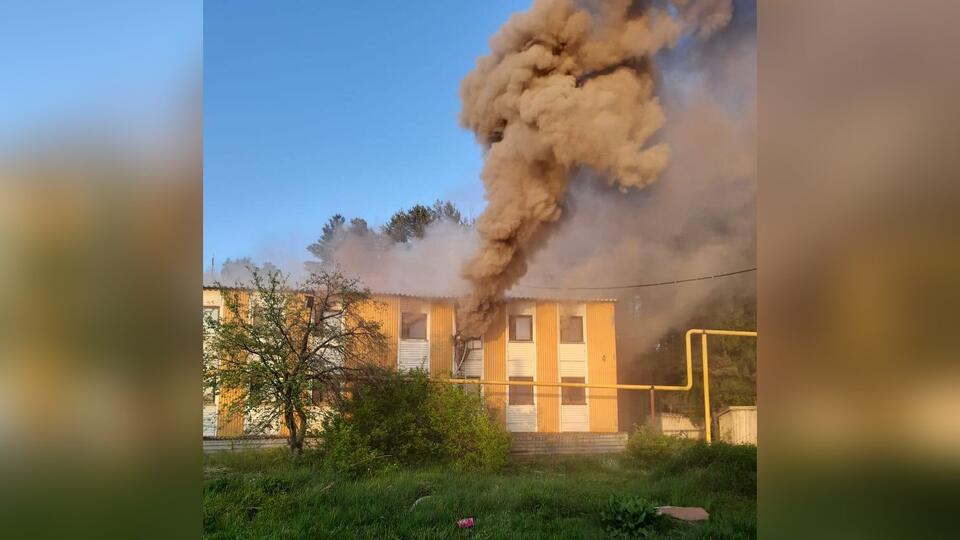 Квартира загорелась в двухэтажке в Республике Марий Эл