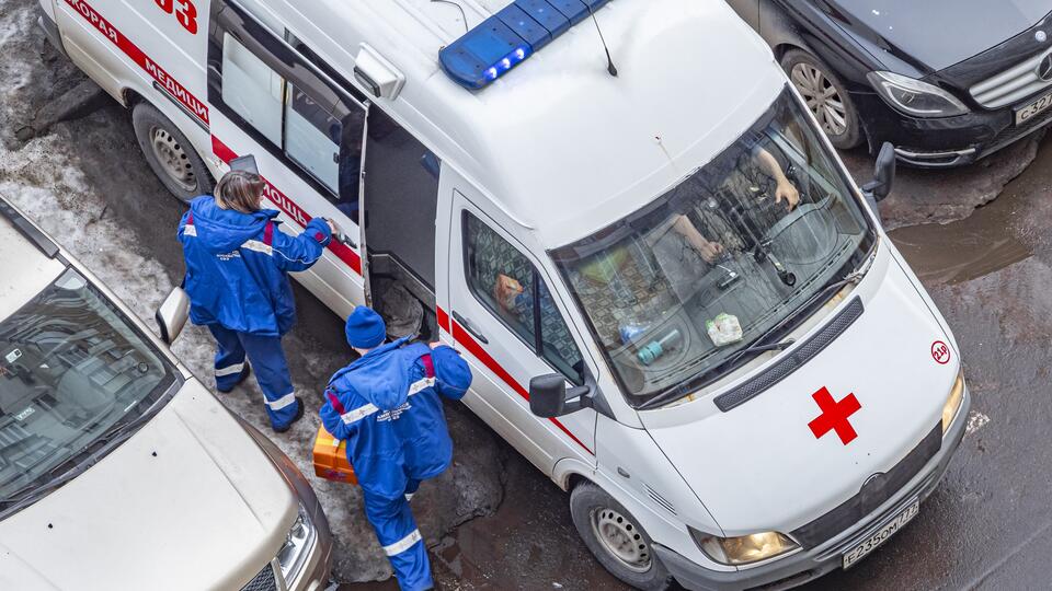 Мать пожертвовала своей почкой ради спасения сына