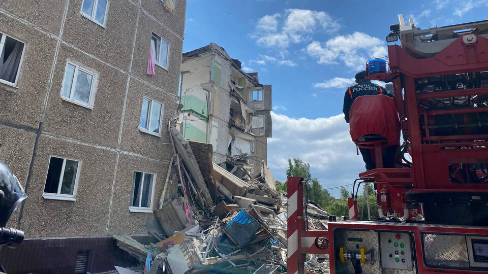 Режим ЧС введен в Дзержинском районе Нижнего Тагила, где обрушился дом