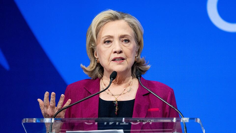 Клинтон резким заявлением о выборах в США спровоцировала скандал