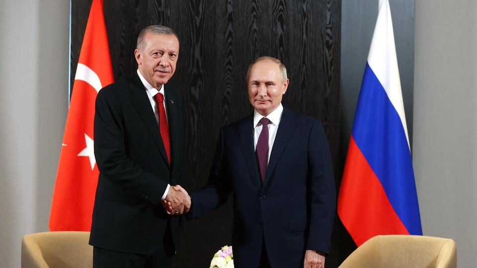 Песков: Путин и Эрдоган не обсуждали по телефону тему передачи боевиков 