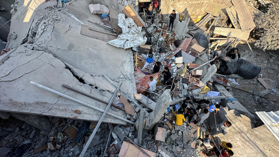 WAFA: не менее 14 человек погибли при ударе Израиля по лагерю Нусейрат
