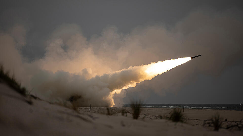 TWZ: в США заметили неизвестную ранее установку для запуска ракет HIMARS