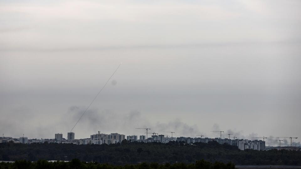 12 ракет выпущены из Ливана в сторону Израиля