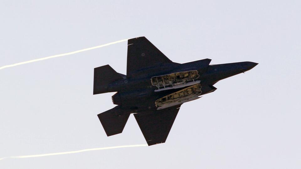Американский F-35 опасно сблизился с российским Су-35 в Сирийском небе