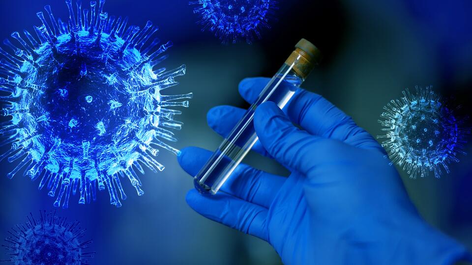 Ученые рассказали об опасности эволюционировавшего коронавируса