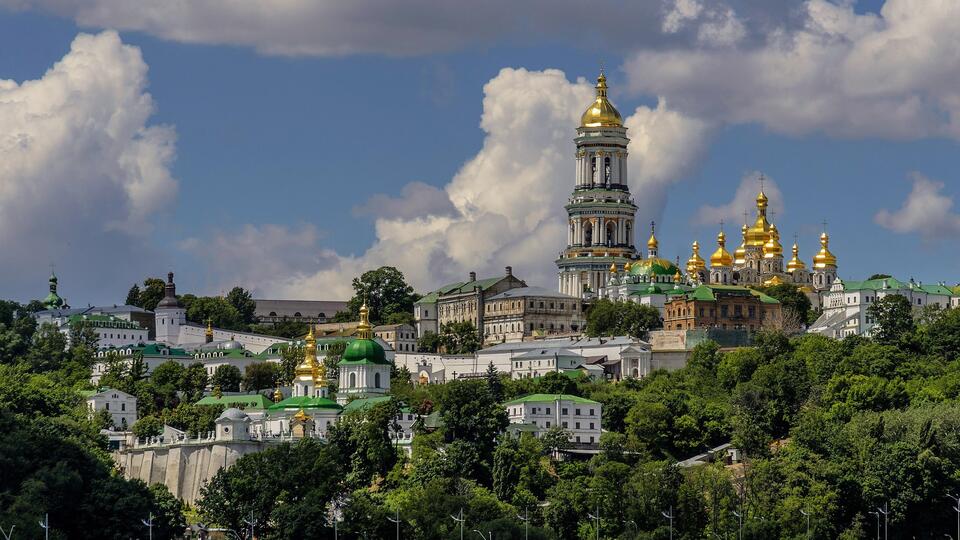 基辅佩乔尔斯克修道院 - 不是乌克兰骚乱者的唯一目标