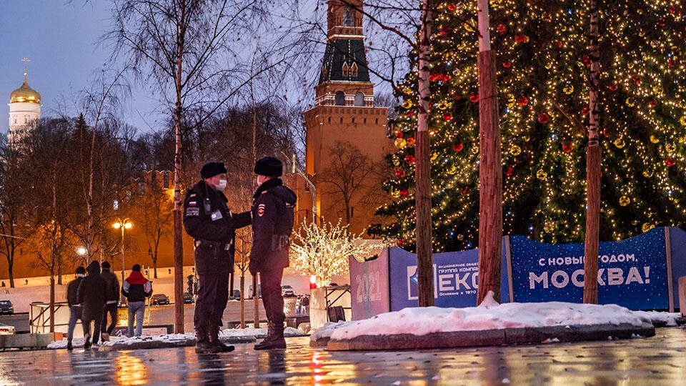 В новогоднюю ночь в Москве ограничат движение по некоторым улицам