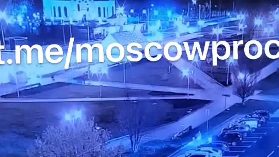 Пьяный водитель насмерть сбил женщину и ребенка в Москве
