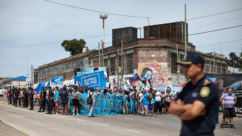 Профсоюз Аргентины призвал к всеобщей забастовке против реформ Милея