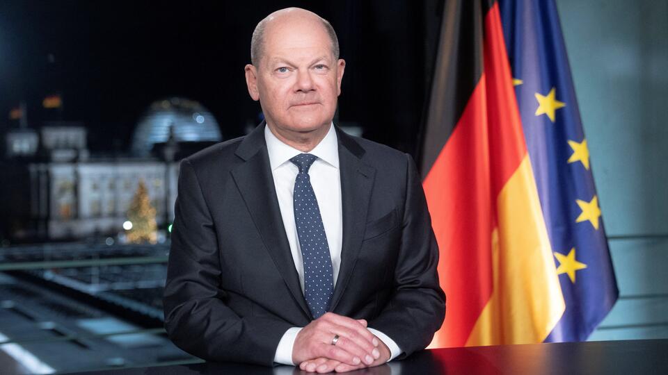Ухода Шольца с поста канцлера ФРГ желают две трети немцев