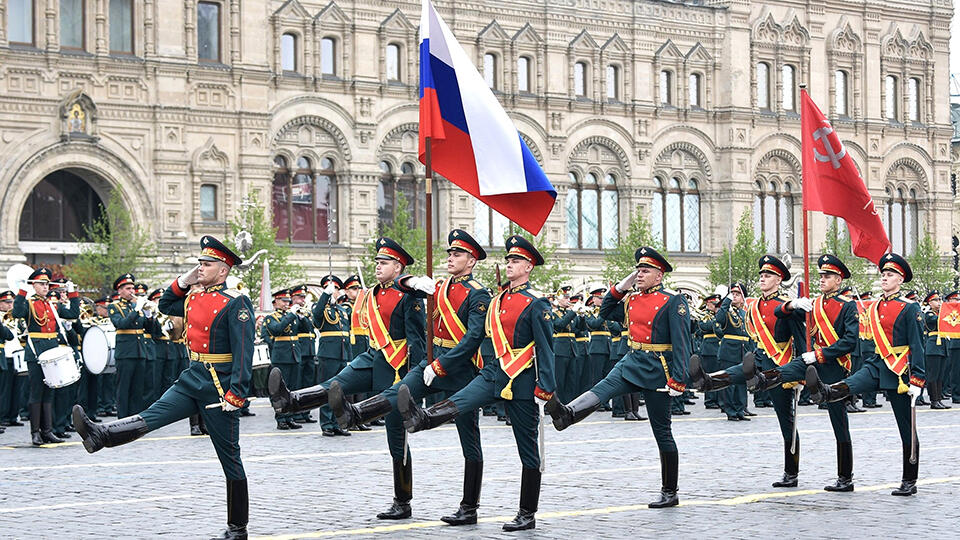 Путин объявил день парада Победы 24 июня нерабочим
