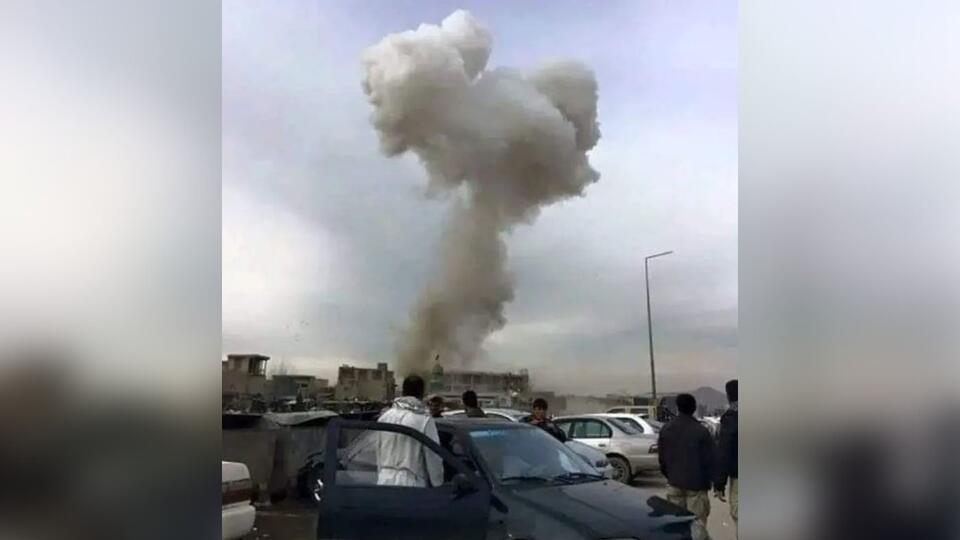 ИГ* взяло ответственность за взрыв в аэропорту Кабула
