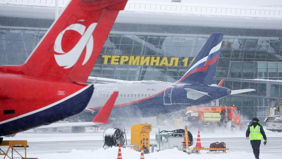 Аэропорт Казани закрыли до утра понедельника из-за непогоды