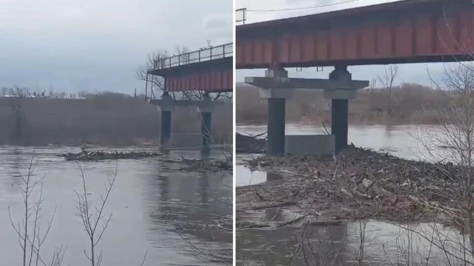 Уровень воды в Тоболе достиг 532 см, течение смыло мост