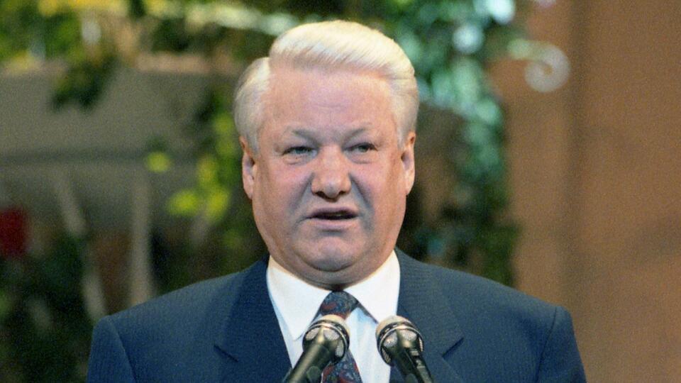 США обещали Ельцину не расширять НАТО без консультаций с РФ