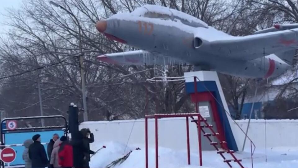 Мемориал в память о летчиках сбитого Ил-76 появился в Оренбурге