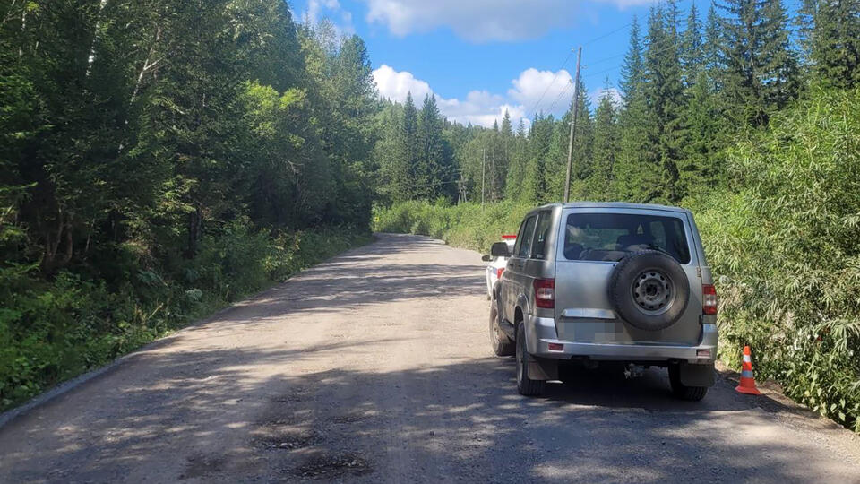 Водитель автобуса, попавшего в ДТП под Красноярском, не справился с управлением