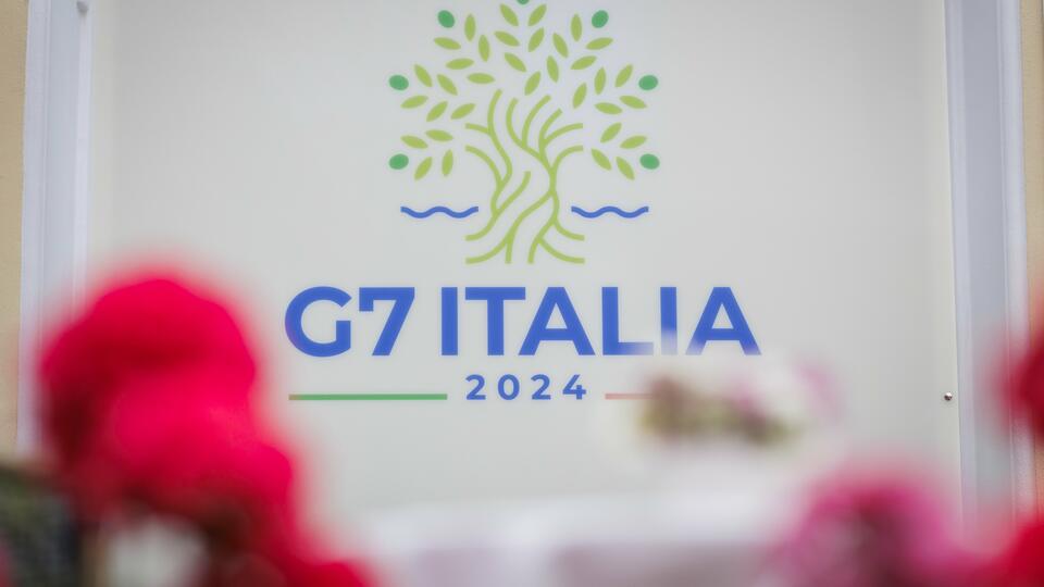 Госдеп: США продолжают оценивать возможности использовать активы России с G7