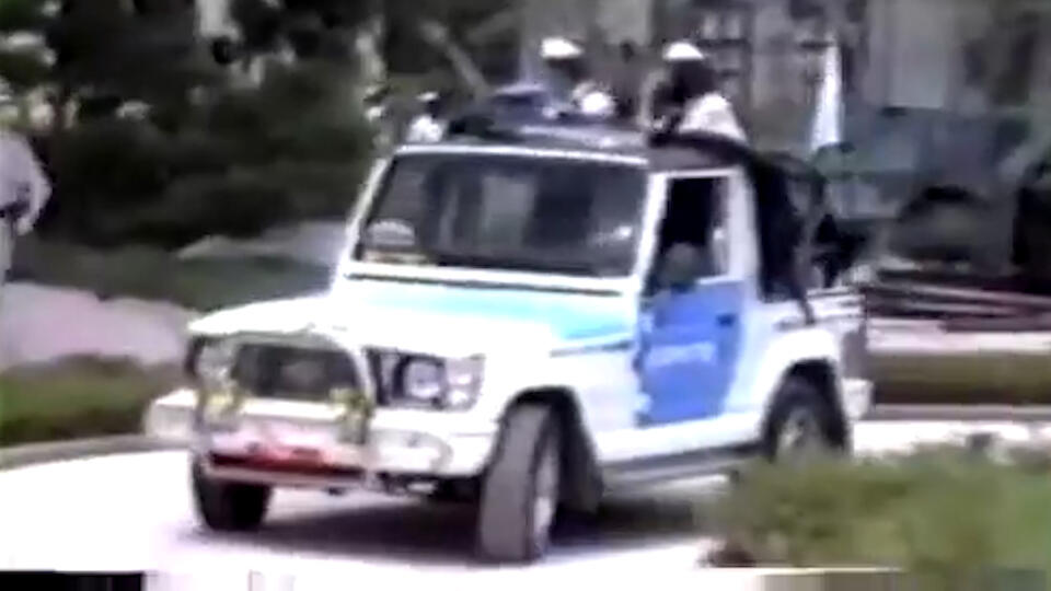 Опубликованы кадры тест-драйва беспилотного автомобиля из 1993 года