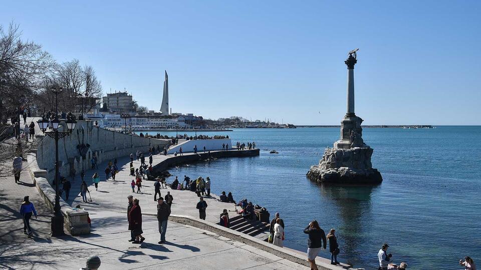 Нуланд сочла военные объекты в Крыму легитимными целями для Украины