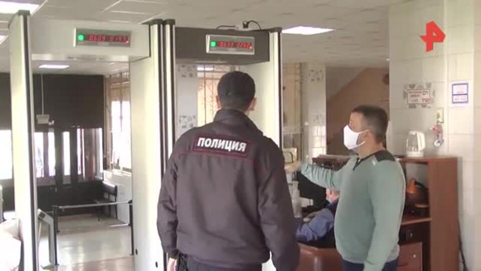 Проверки безопасности школ начались в школах после трагедии в Казани