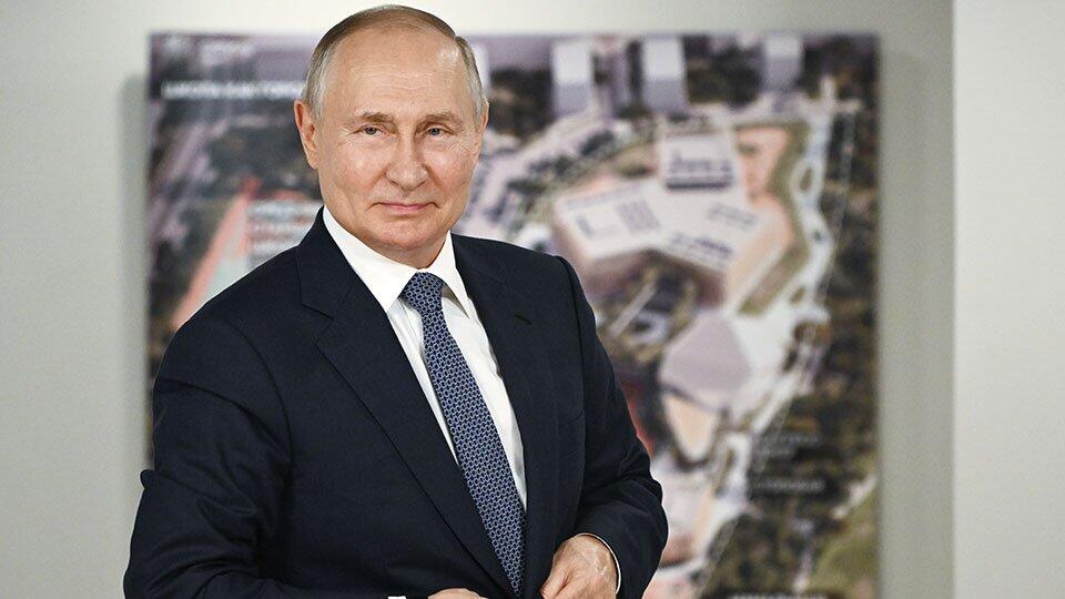 Путин призвал уделить особое внимание образованию в новых регионах РФ