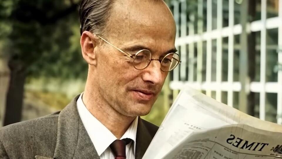 Физик Клаус Фукс, передававший сведения о ядерном оружии. Фото: © Кадр из программы "Неизвестная история", РЕН ТВ