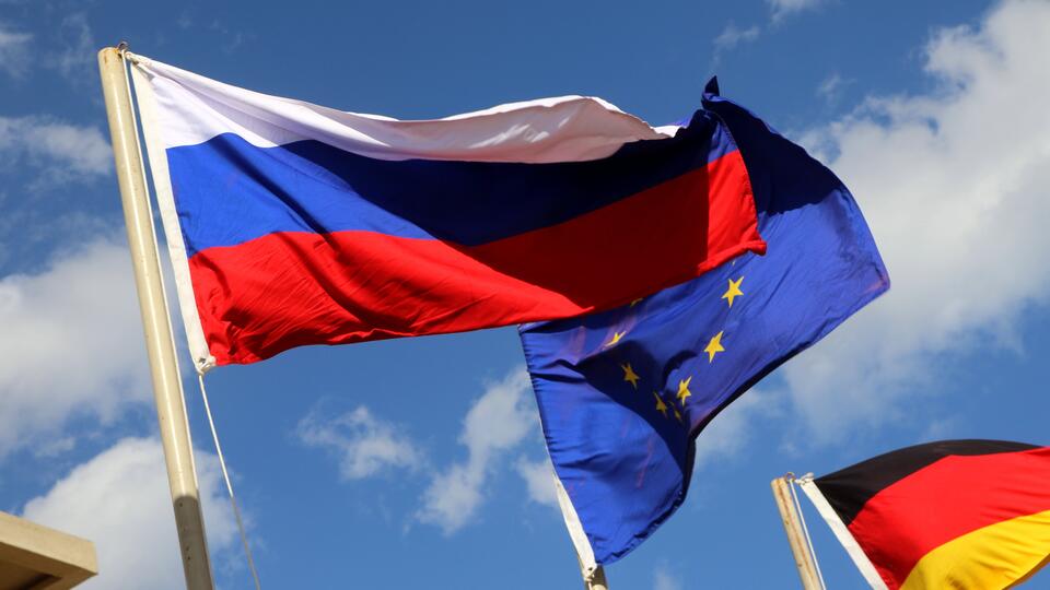 Захарова: Россия никогда не запугивала Грецию или другие страны Европы