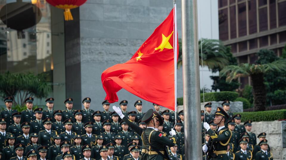 В МИД КНР опровергли сообщения о поставках оружия России Китаем