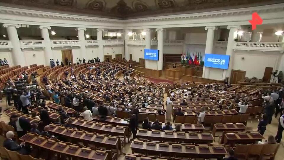 Путин поприветствовал участников Парламентского форума БРИКС
