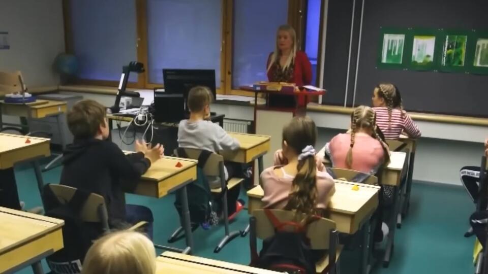 Петиция французских родителей против страстных поклонников природы. Фото: © Кадр из программы "Невероятно интересные истории", РЕН ТВ