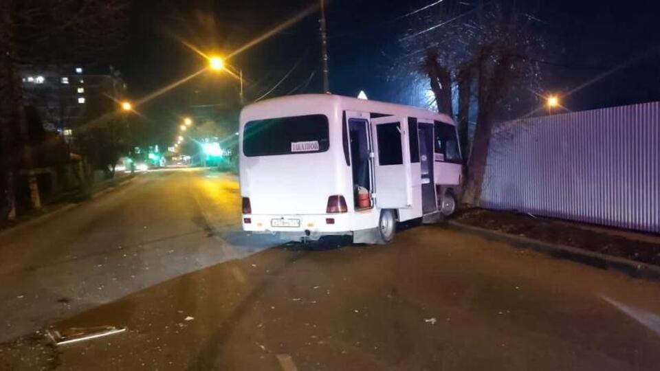10 человек пострадали в ДТП с участием маршрутки на Кубани