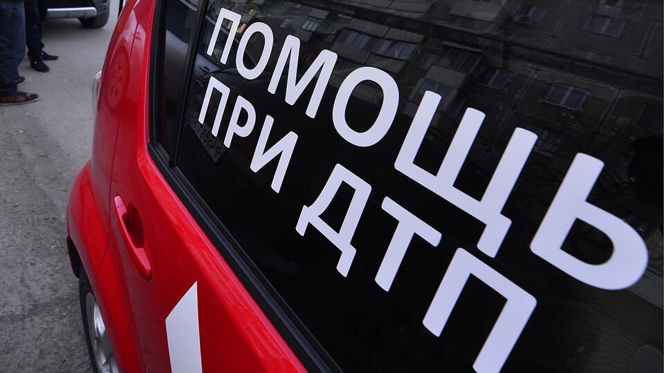 Покупателей завлекают солидными скидками на автомобили. Фото: © Юрий Смитюк/ТАСС