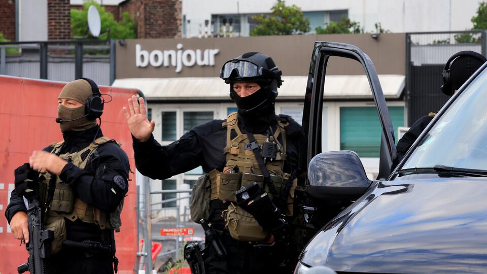 Элитный спецназ выдвинулся для разгона массовых протестов в Париже