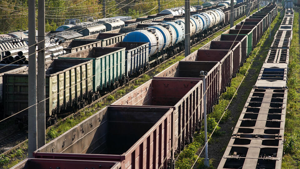 Товарооборот между Россией и Киргизией вырос с начала года на 17%