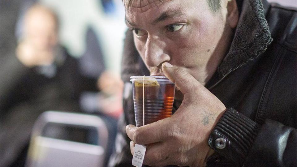 Гастроэнтеролог: горячий чай способен вызывать рак