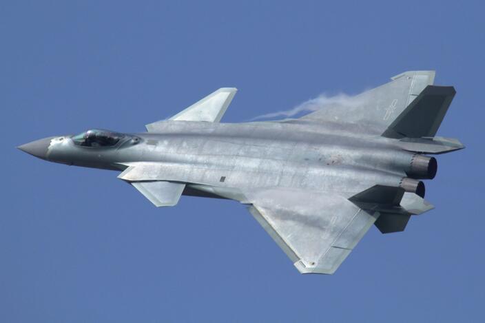 Самый совершенный истребитель в мире а Су-57 и Су-35 вошли в топ самых опасных истребителей мира