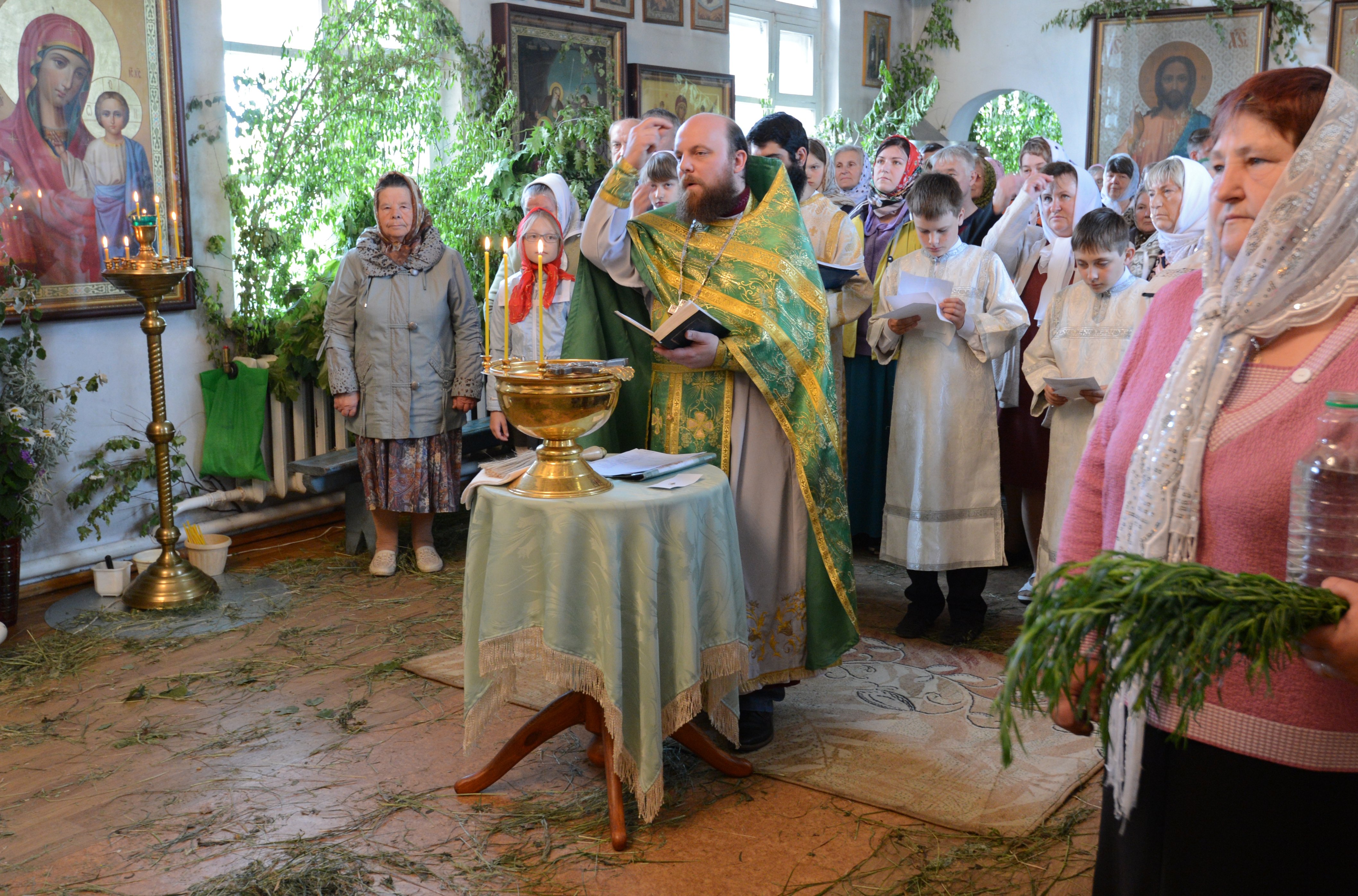 Духов день в 2024 году: какого числа, история, традиции праздника —  14.06.2024 — Статьи на РЕН ТВ