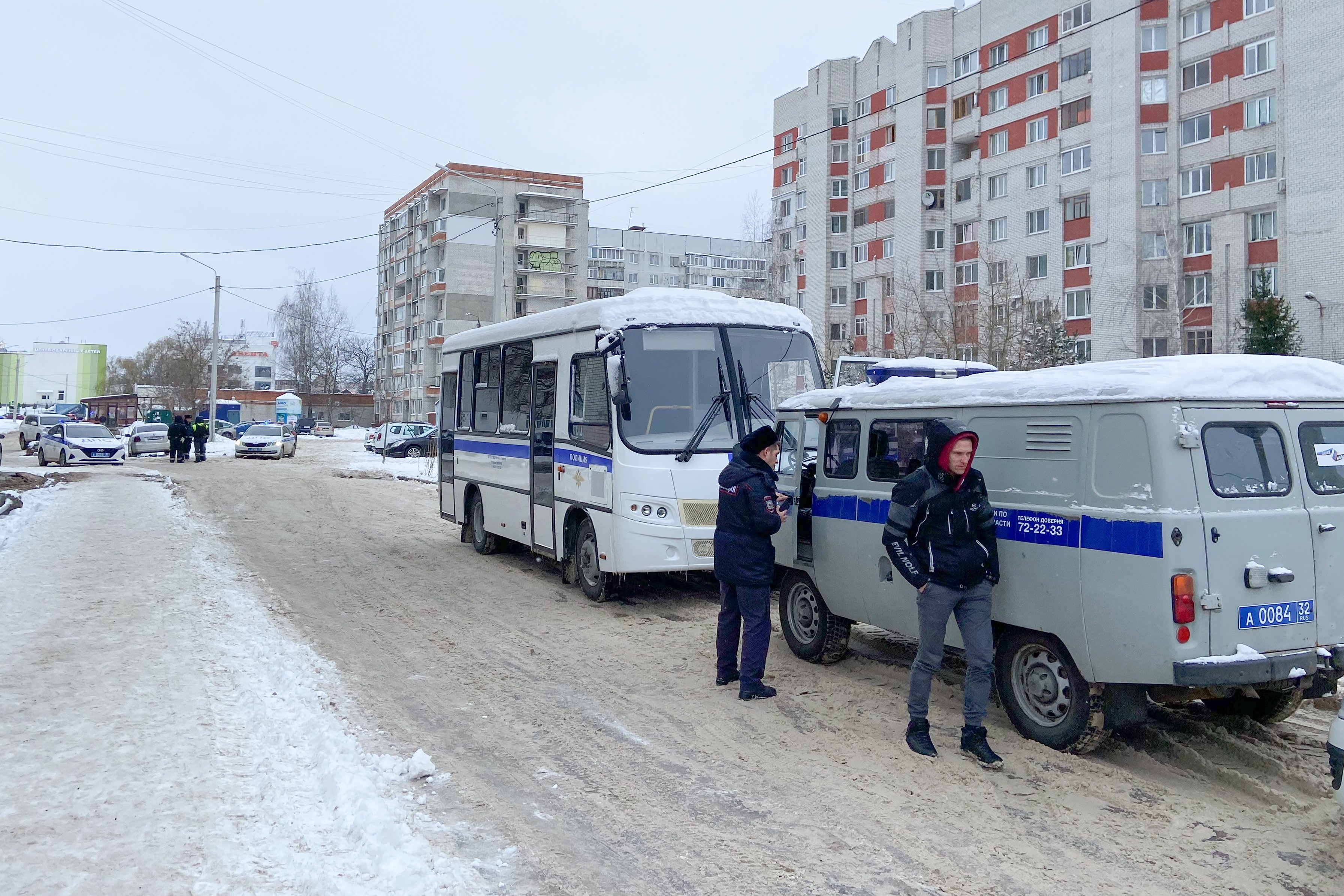 Стрельба в брянской гимназии: что известно, жертвы и пострадавшие —  07.12.2023 — Статьи на РЕН ТВ