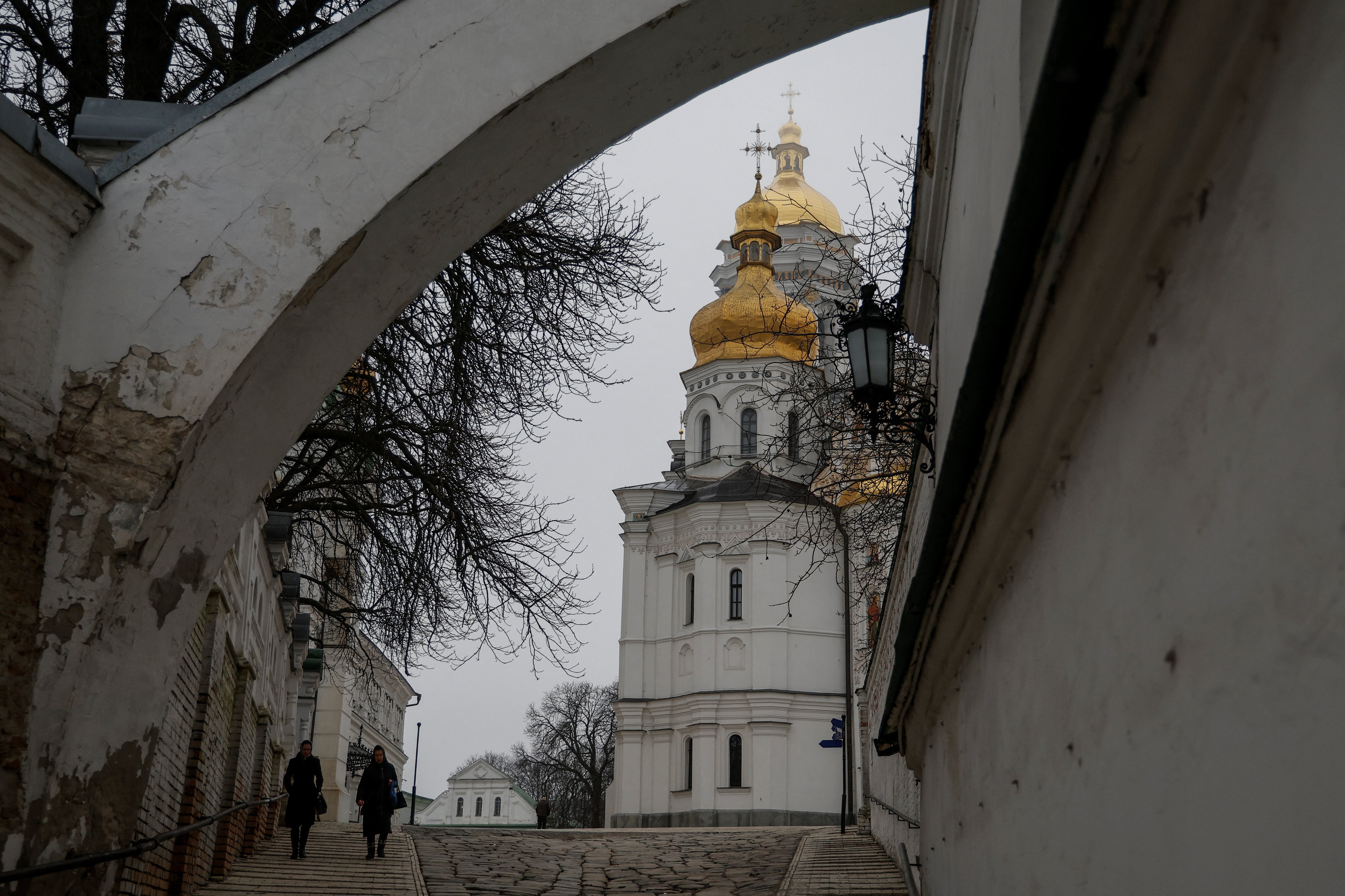 Захват Киево-Печерской лавры готовился десятки лет — Игорь Друзь - мнение  эксперта РЕН ТВ на РЕН ТВ