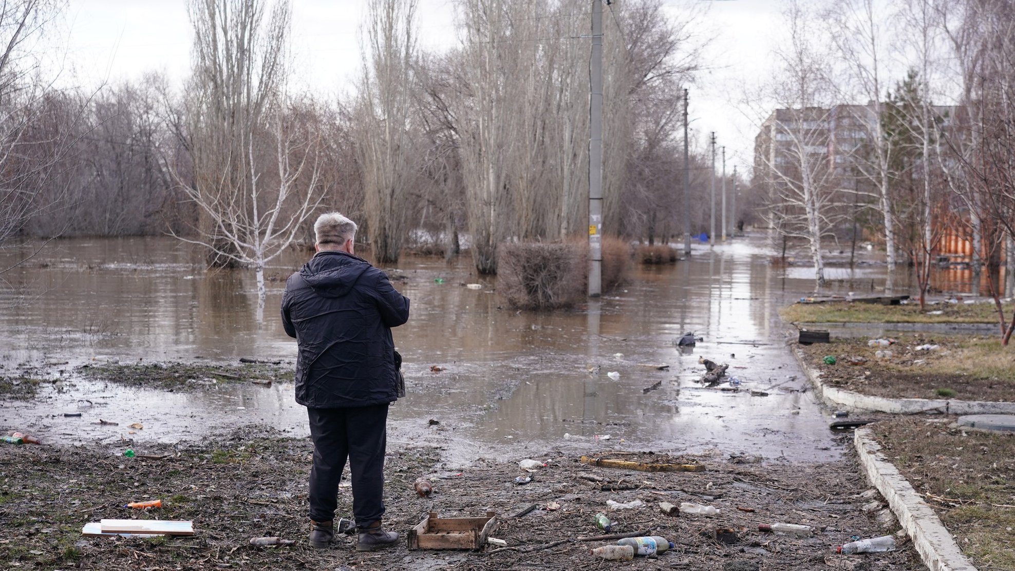 На лодке доплывали до кухни