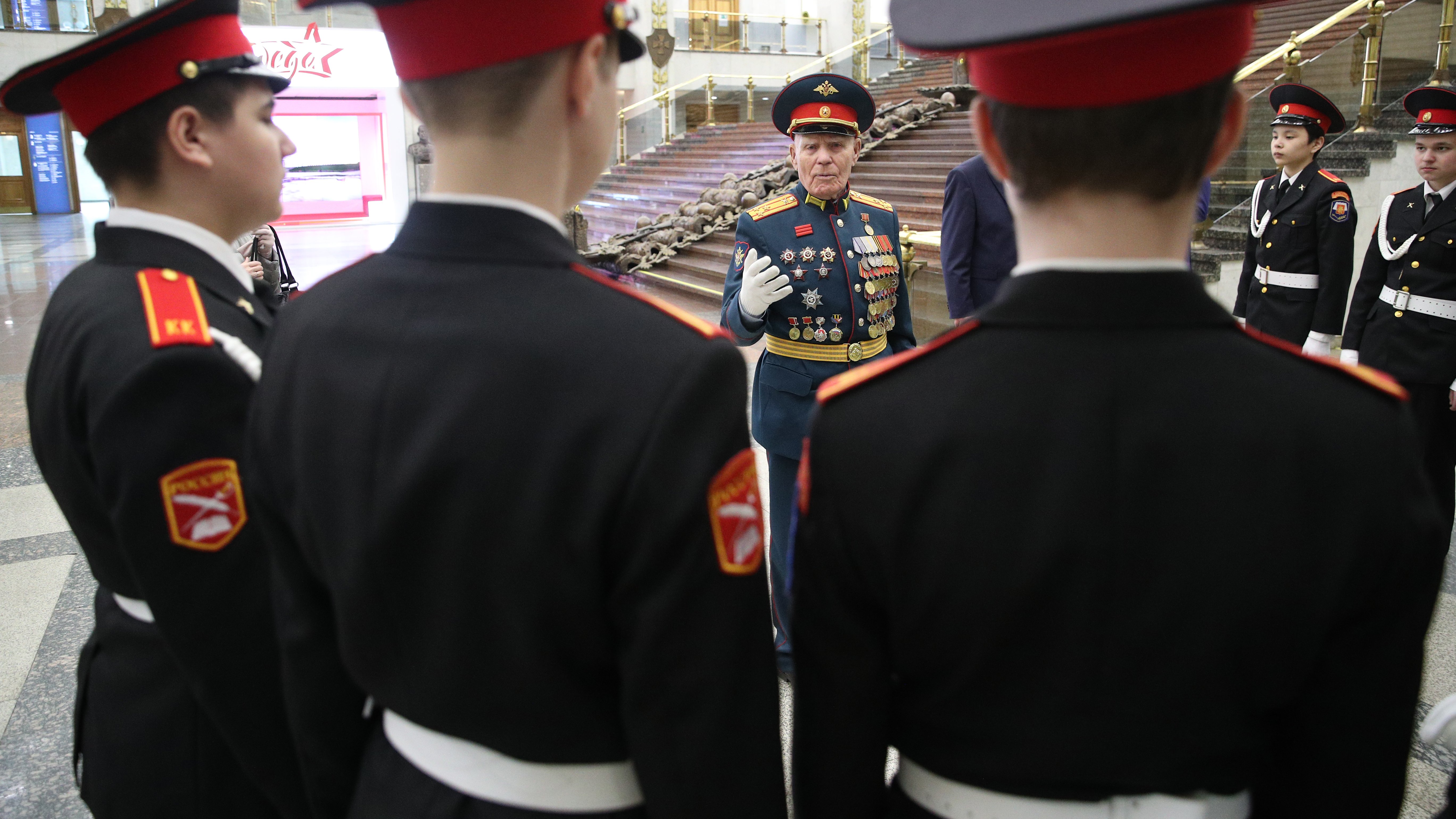 Ветеран Иван Петрович Лыткин: подвиги на войне и история захвата немцев в  плен — 05.05.2023 — Статьи на РЕН ТВ